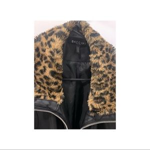 Black Jacket with Leopard Faux fur